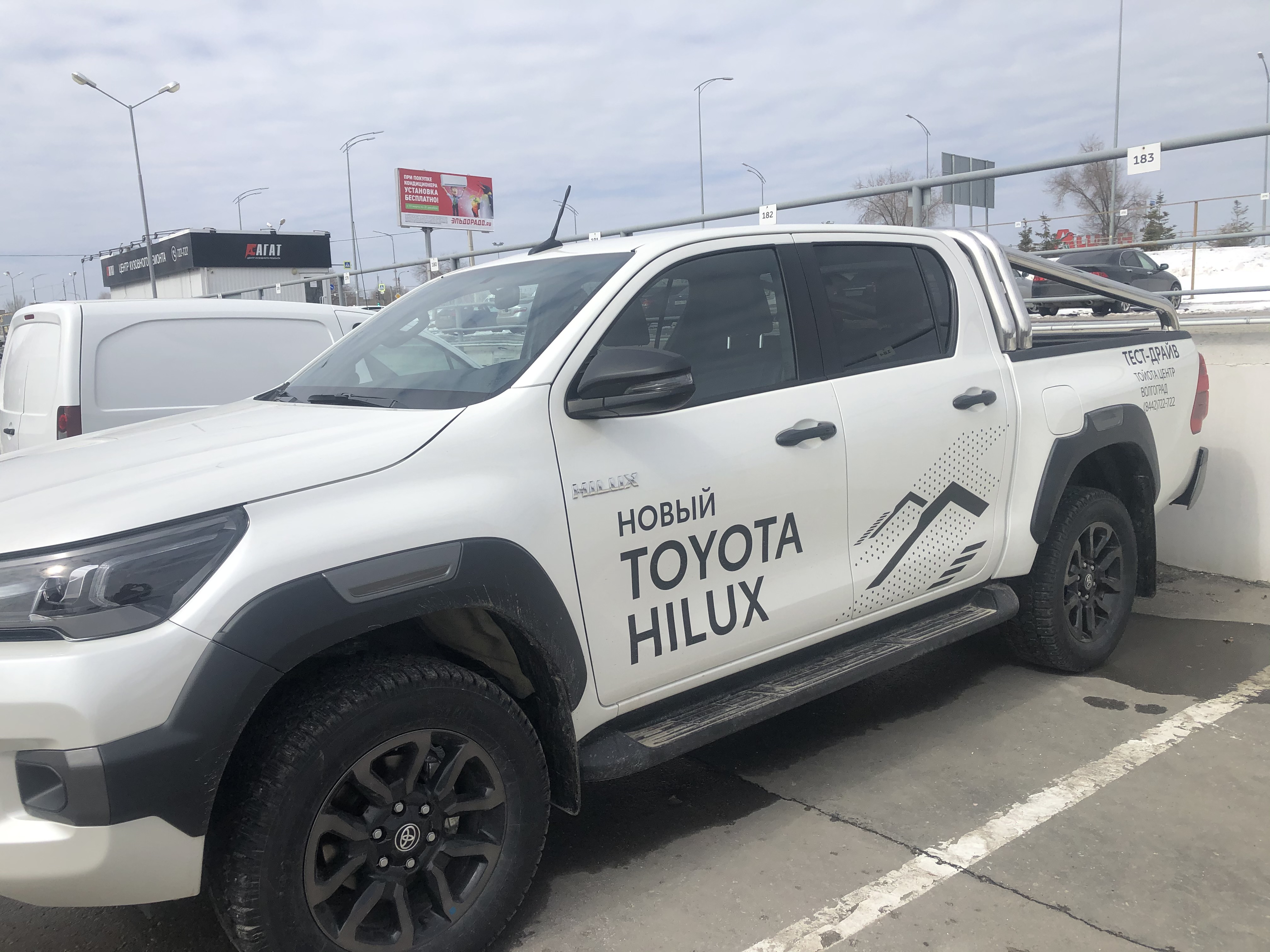 Защитная дуга двойная для автомобиля TOYOTA Hilux 2021 арт. THLX.21.90-9