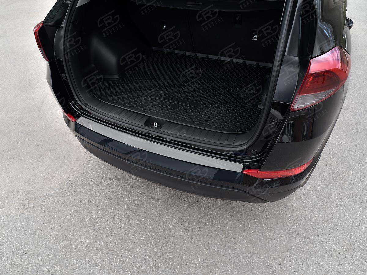 HYUNDAI TUCSON 2015-2018  Накладка на задний бампер RUSSTAL (нерж., зеркало) HTUCN-003475