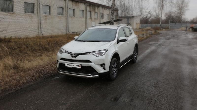 Защита передняя нижняя (овальная) 75х42 мм для автомобиля Toyota RAV4 2015-, TCC Тюнинг TOYRAV15-25