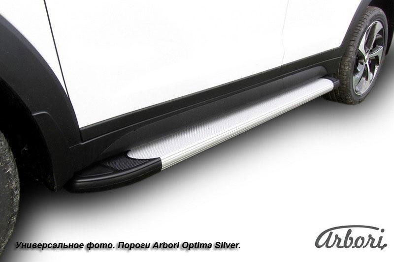 Пороги-подножки алюминиевые Arbori Optima Silver серебристые на Toyota Hilux 2015, артикул AFZDAALTHL15002, Arbori (Россия)