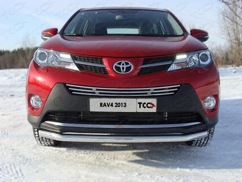 Решётка радиатора 16 мм для автомобиля Toyota RAV4 2013-2015 TCC Тюнинг арт. TOYRAV13-10