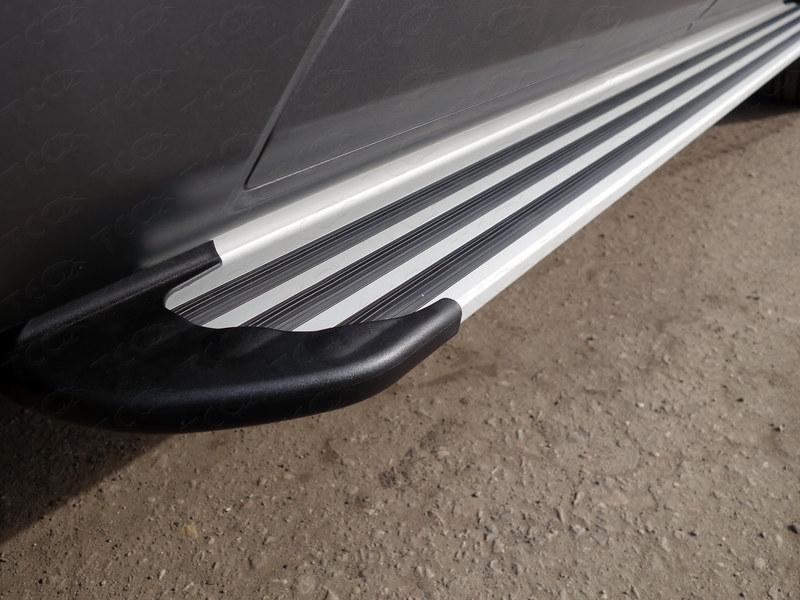 Пороги алюминиевые "Slim Line Silver" 1720 мм для автомобиля Toyota Land Cruiser 200 2015- (кроме EXECUTIVE), TCC Тюнинг TOYLC20015-35S